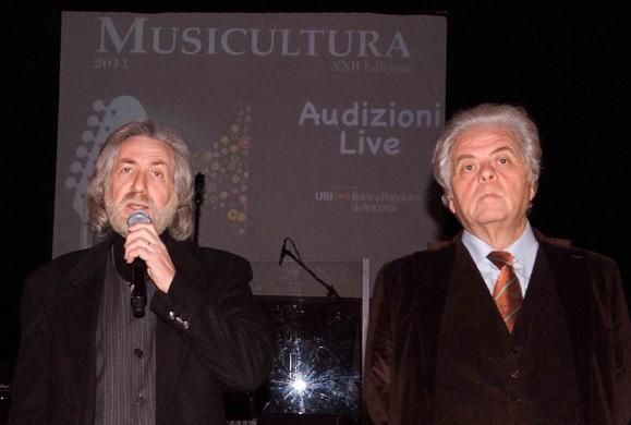 Alfonso Cacchiarelli con Piero Cesanelli di Musicultura