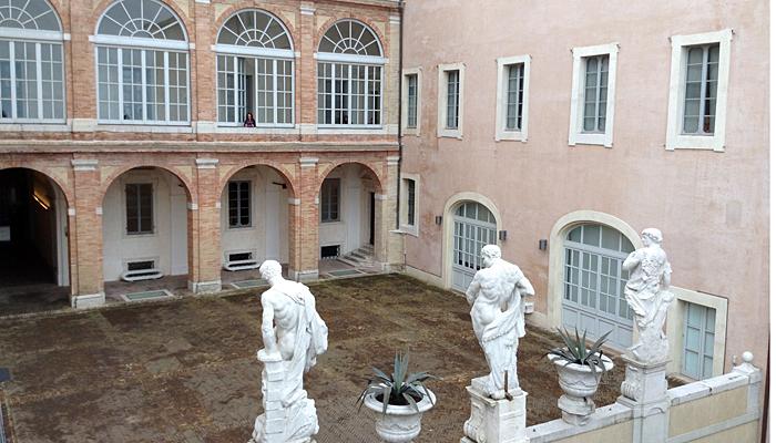 Buona affluenza di turisti ai musei di Macerata e San Severino