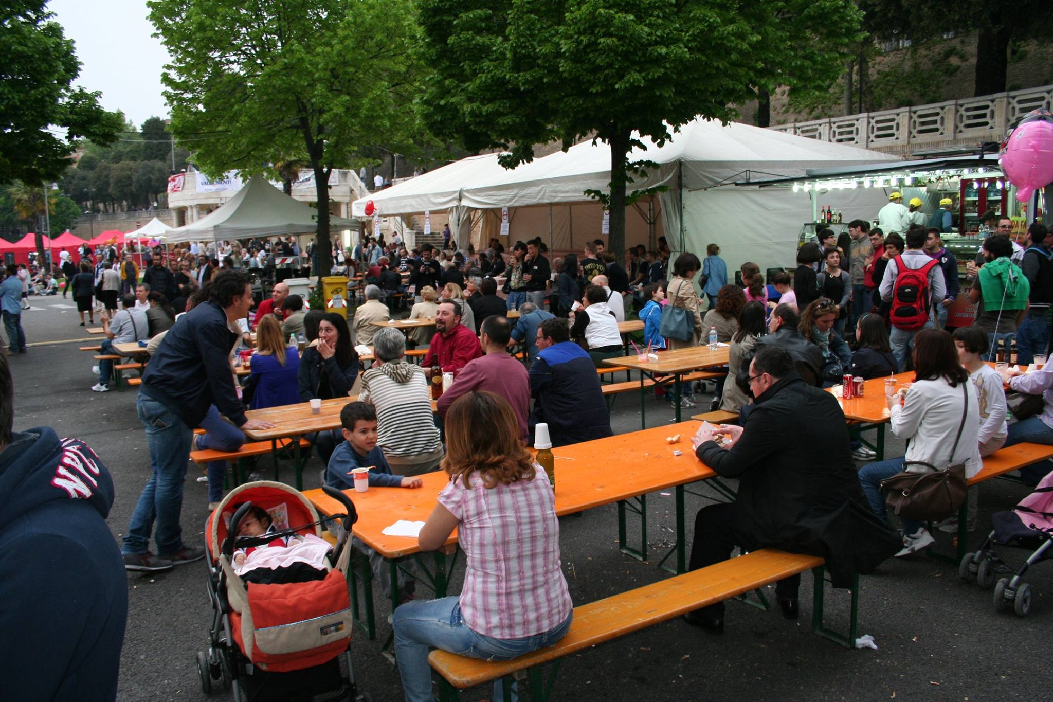 Macerata: 30 aprile e 1° maggio festa ai Giardini Diaz