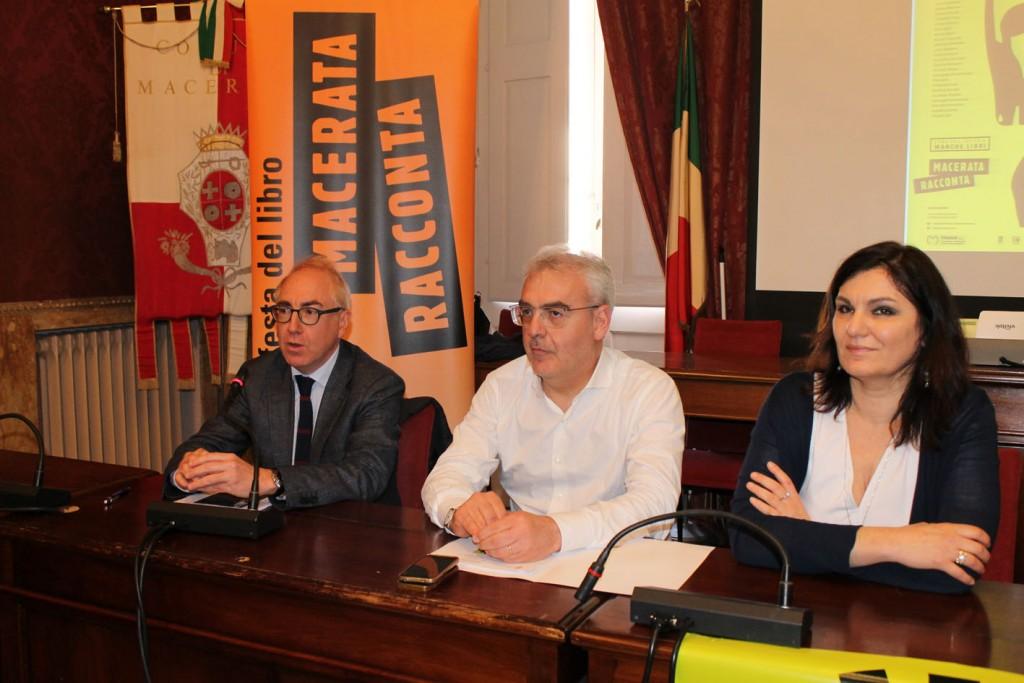 Macerata racconta_da sin_rettore LacchÃ¨p sindaco carancini vice sindaco Monteverde