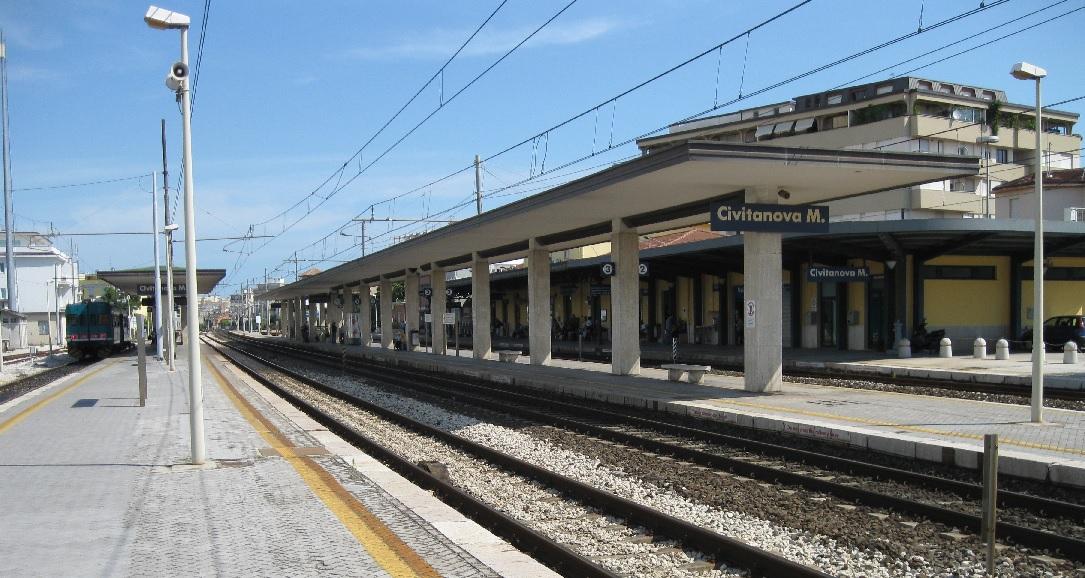 Civitanova: polizia municipale sventa incendio e ferma uomo