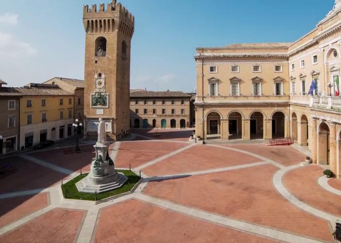 Recanati: Franceschini ha inaugurato la Torre del Borgo