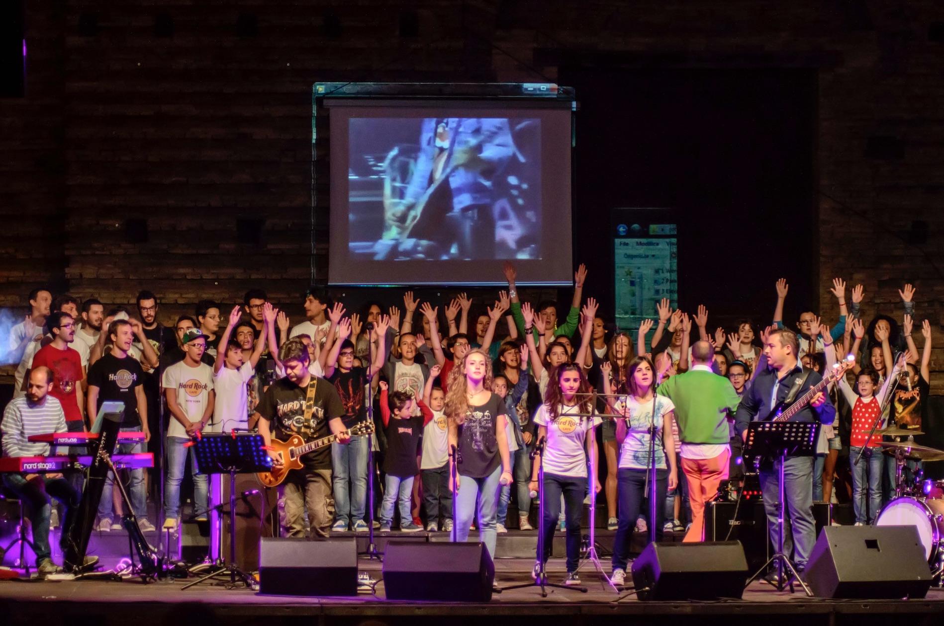 Festival OFF, oggi Pueri Cantores e Poeti nel Parco