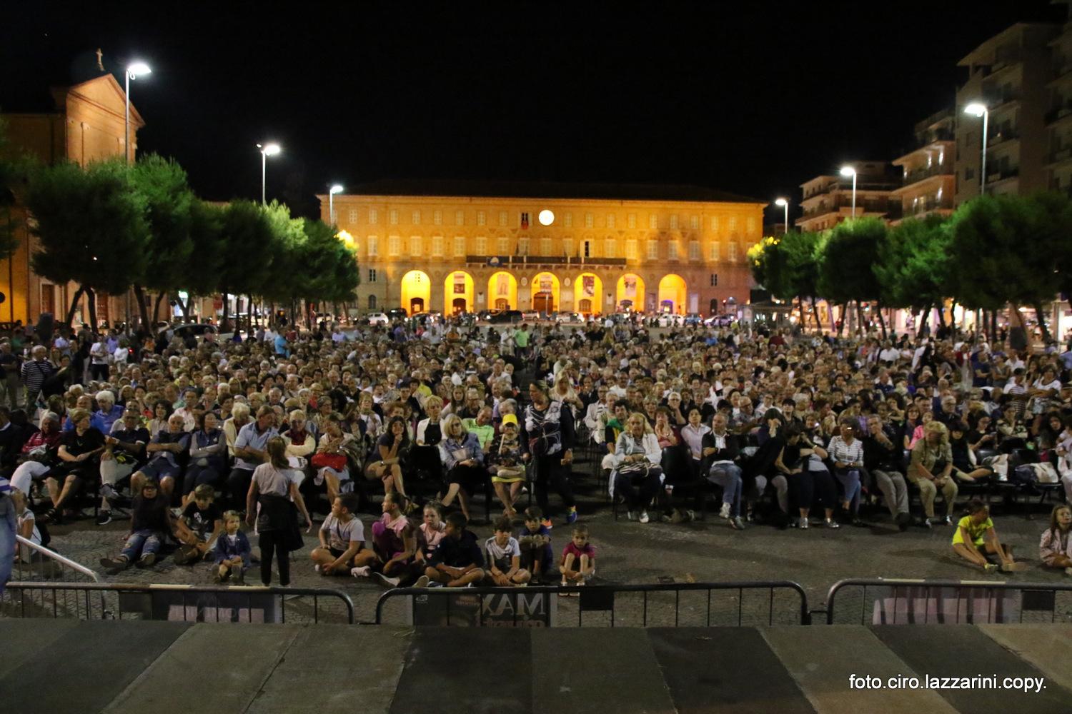 Civitanova, continua il teatro nei quartieri