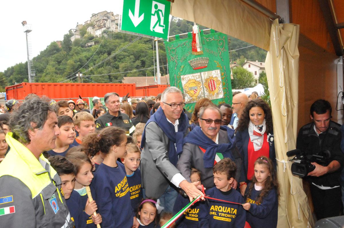 Arquata del Tronto, inaugurato l’anno scolastico nella struttura provvisoria