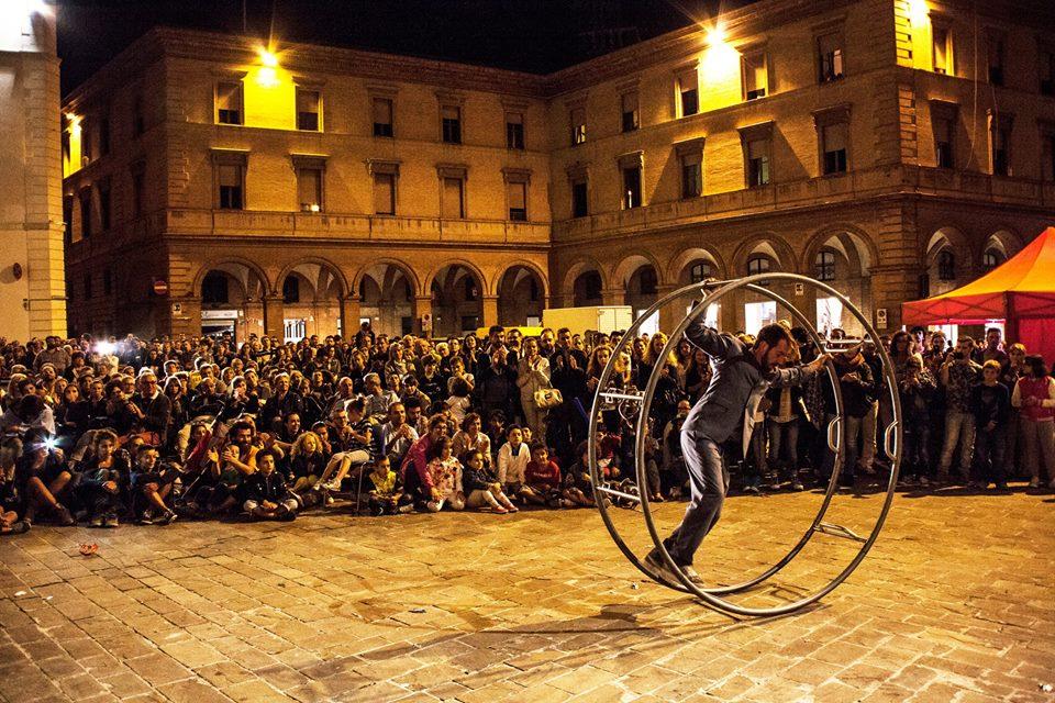 Artemigrante, festival di circo contemporaneo e teatro di strada