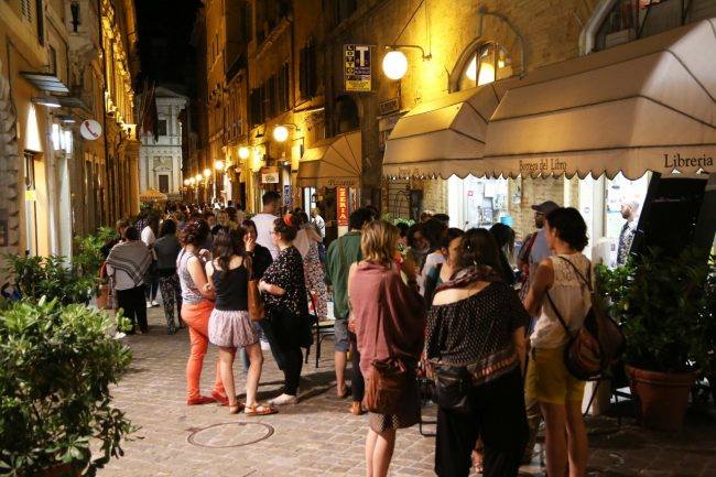 Macerata, le piazze e le vie protagoniste di un weekend ricco di iniziative