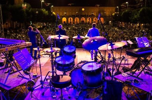 Tacabanca! A Civitanova Marche una serata di musica e solidarietà