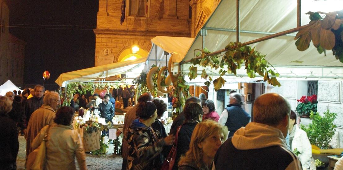 Fotografare l’autunno. A Montefano l’Extempore “Colori & Sapori”