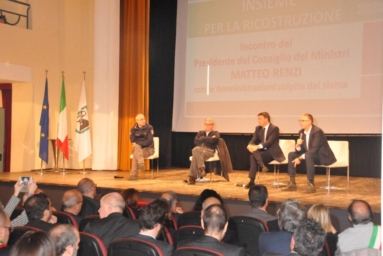 Insieme per la ricostruzione, Matteo Renzi incontra i sindaci marchigiani