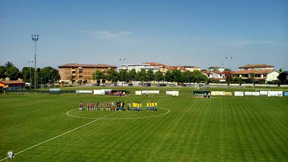 La Maceratese in trasferta a Salò ospitata per solidarietà dal F.C. Castiglione