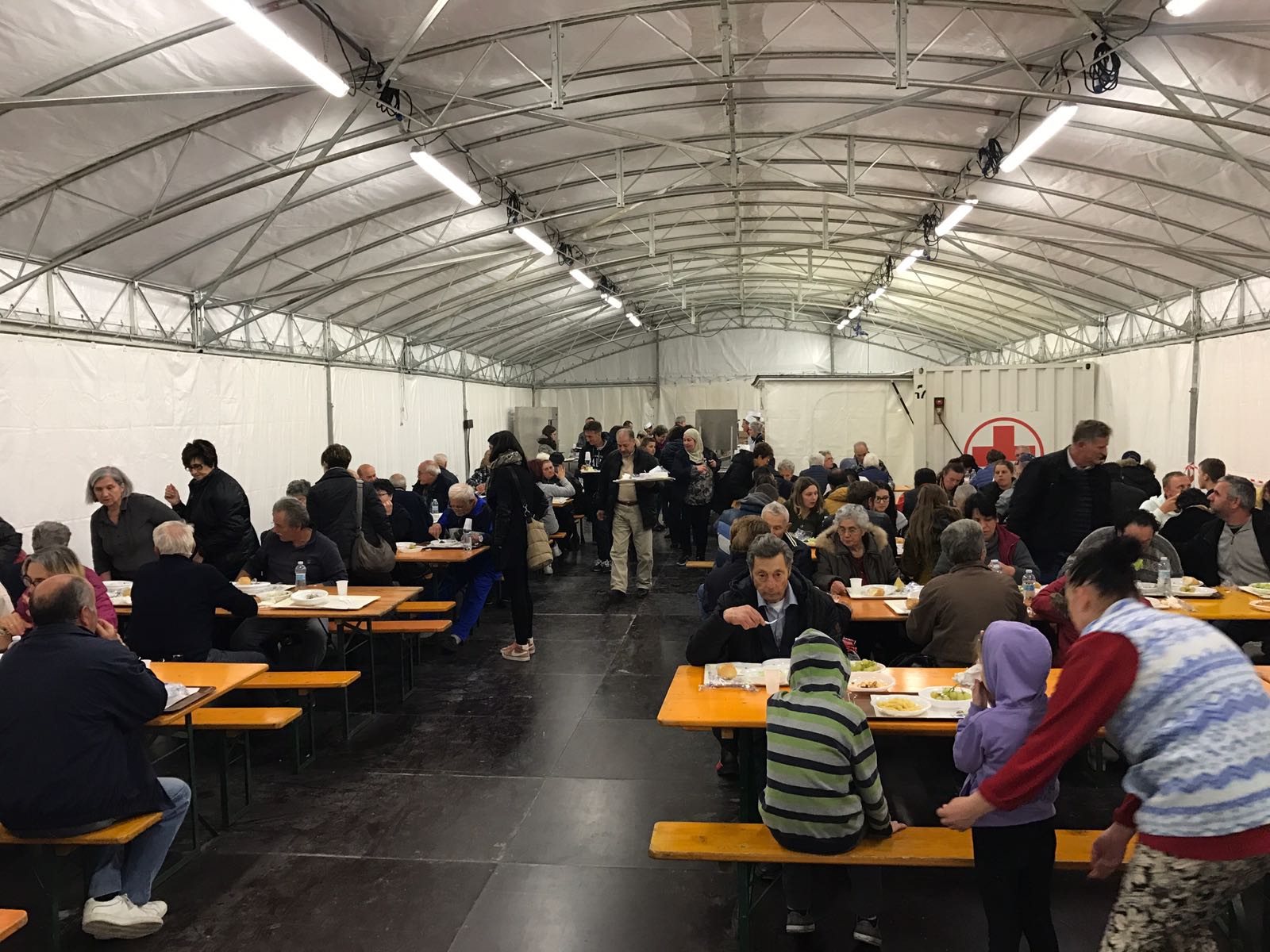 Da Civitanova Marche pranzo di pesce per i terremotati di Camerino