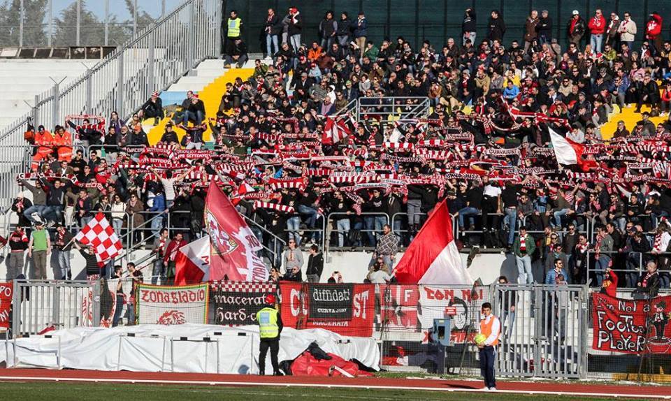 La Maceratese recupera con il Lumezzane la partita rinviata per il terremoto