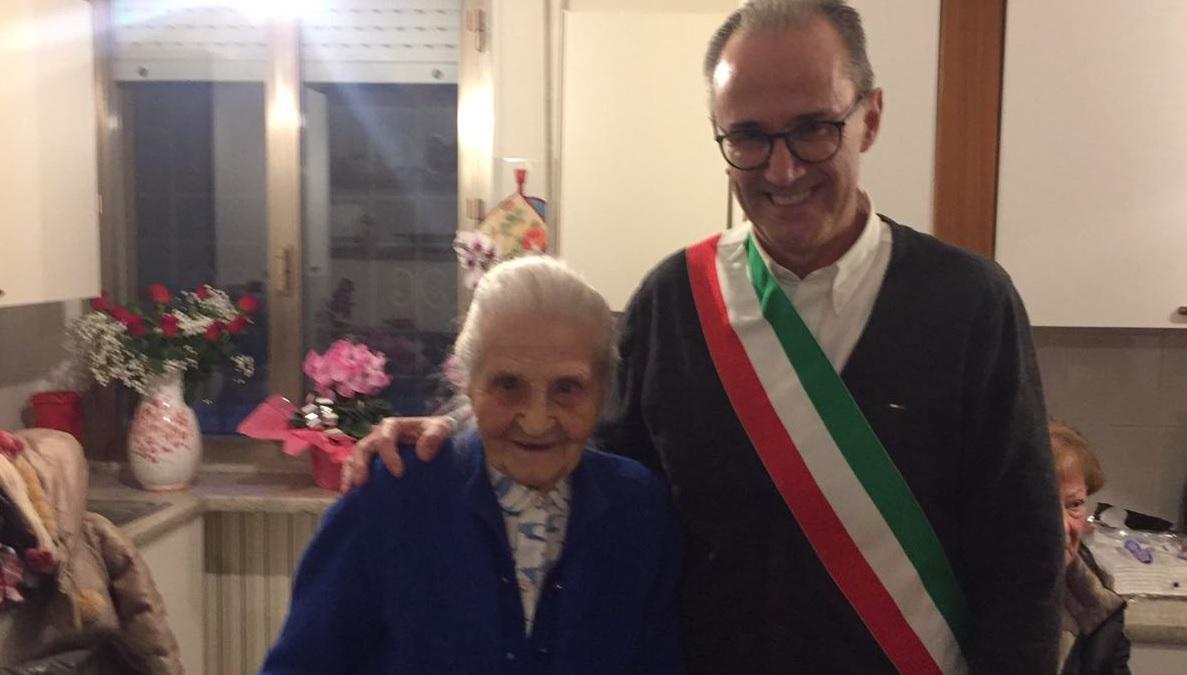 Cento anni per Dina Broglia Seccardini, gli auguri della città