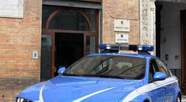 Macerata, Polizia arresta quattro spacciatori in centro storico