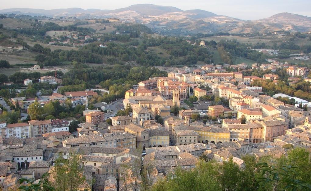 San Severino Marche sfiora i 13mila abitanti residenti, cala immigrazione