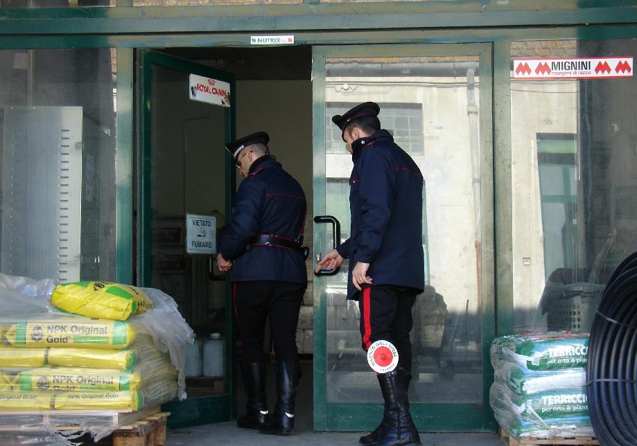 Furto nella notte al Consorzio Agrario di Piediripa, rubati fitofarmaci