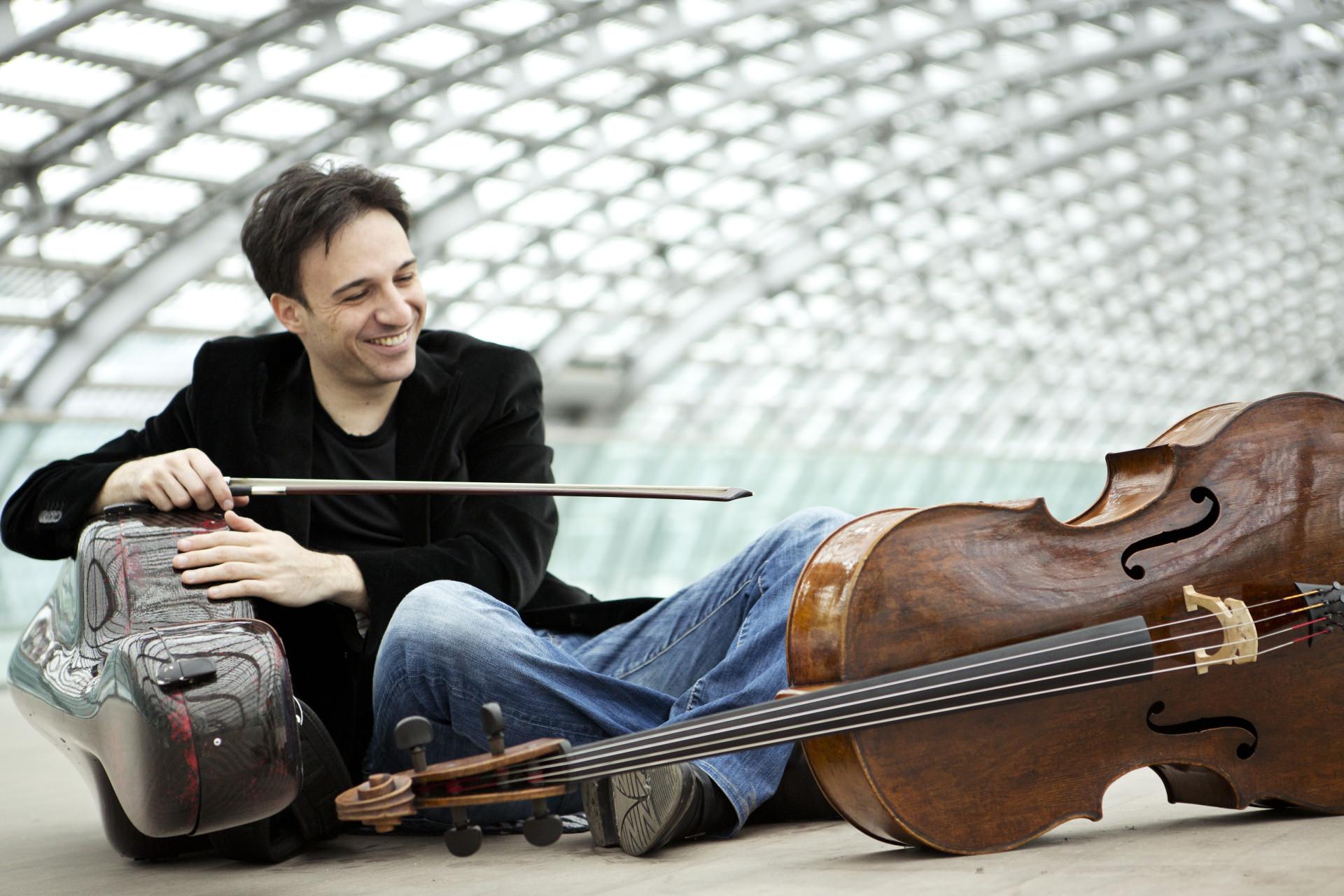 Il violoncellista Umberto Clerici e la Filarmonica Marchigiana al Lauro Rossi