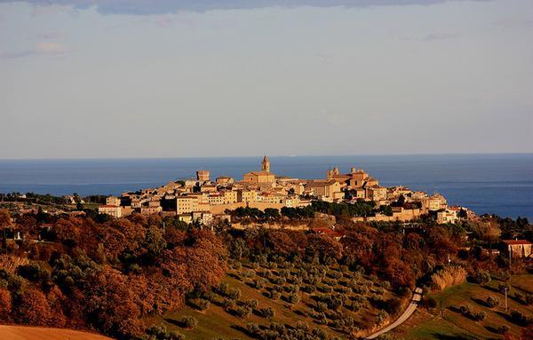 Civitanova Marche sabato in diretta su Rai Tre con il Tg itinerante