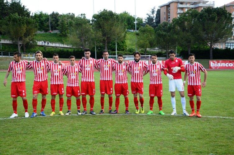 Maceratese-Teramo 0-0, un punto per la salvezza della Rata