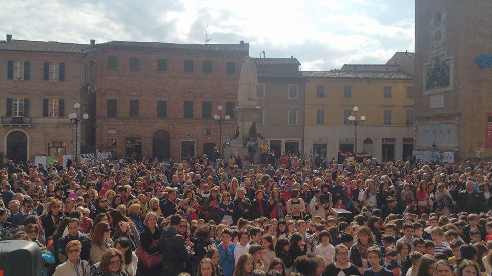 Recanati, Torre Civica sempre più meta di turisti aperta il 1° maggio