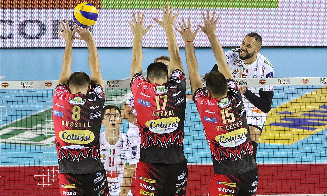 Lube-Sir Safety Conad 1-3, Perugia vince la Del Monte Supercoppa