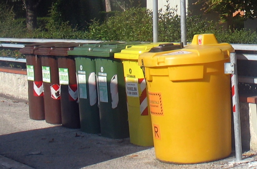 Macerata, dove trovare i contenitori per gli oli vegetali esausti