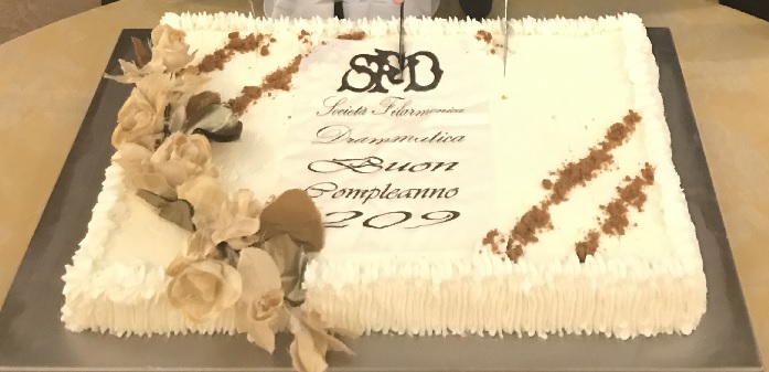 Macerata, la Società Filarmonico-Drammatica festeggia 209 anni