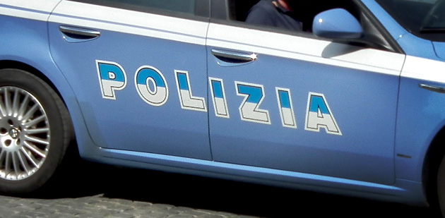 Controlli a Macerata, la Polizia insegue e arresta un pregiudicato