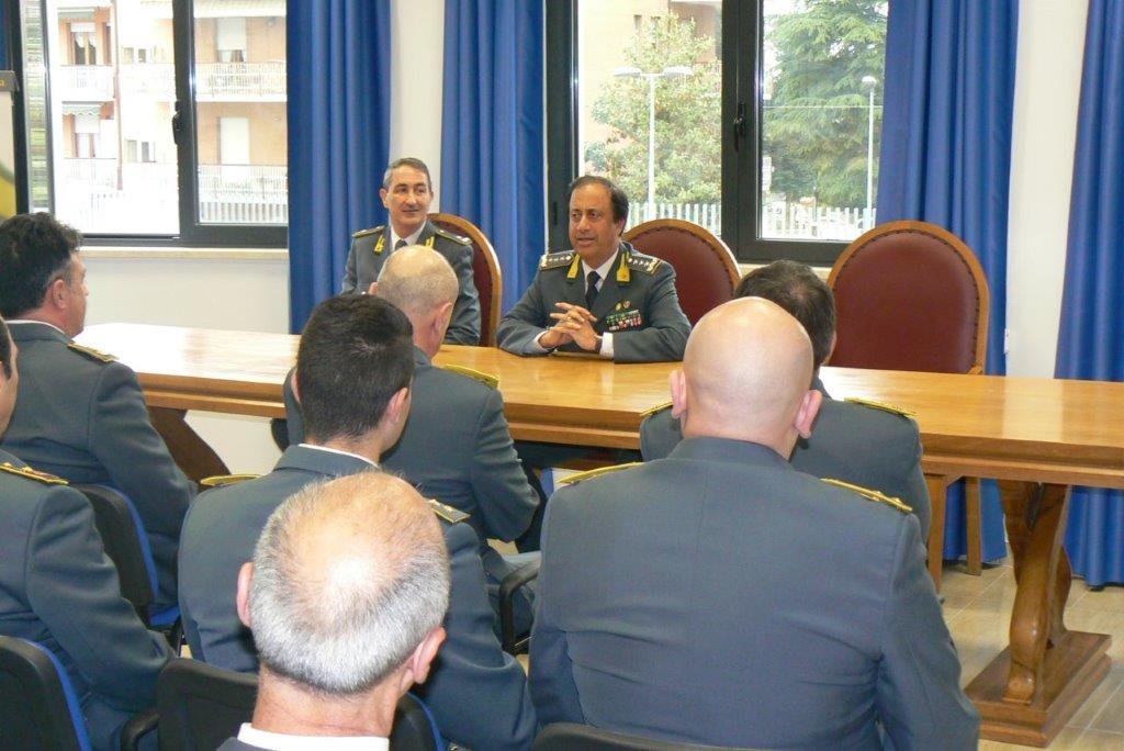 Guardia di Finanza, il Generale Valente a Sarnano e Macerata