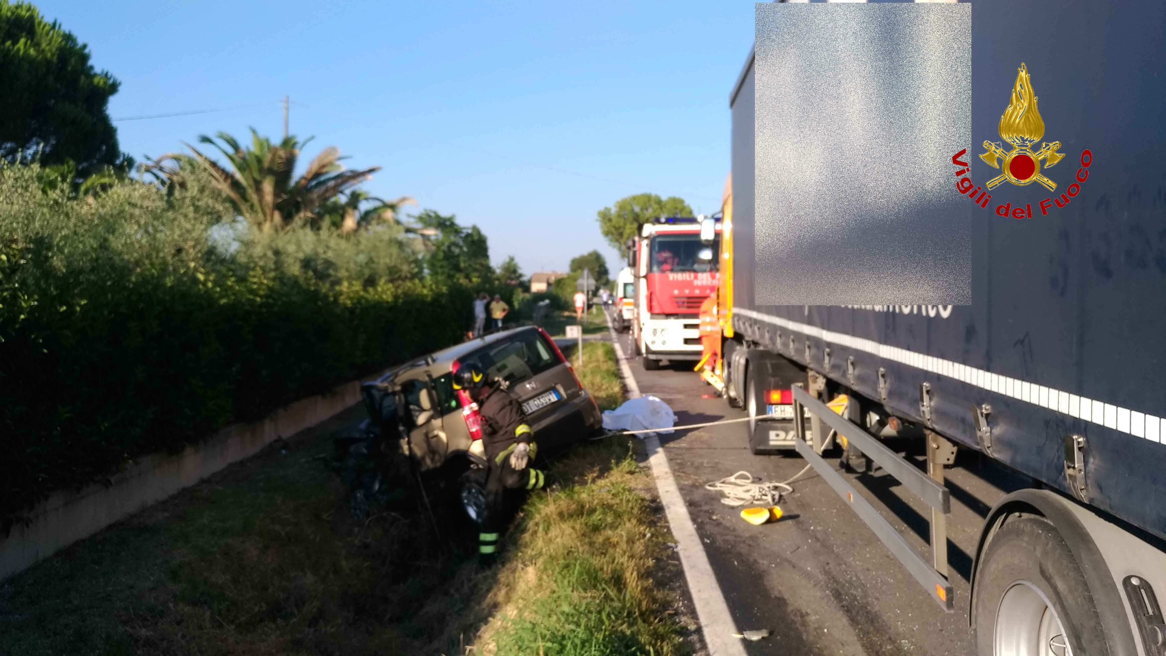 Potenza Picena, tragico incidente sulla Regina