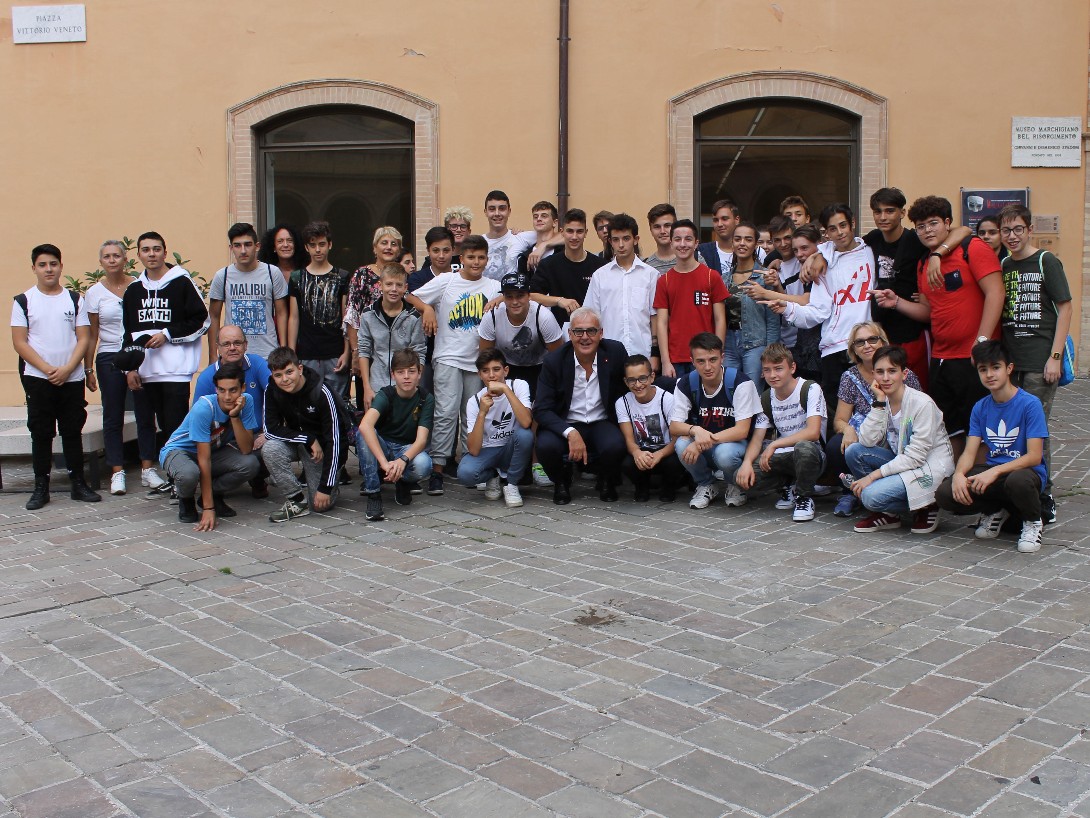 Macerata, il sindaco incontra gli studenti del Bramante Pannaggi