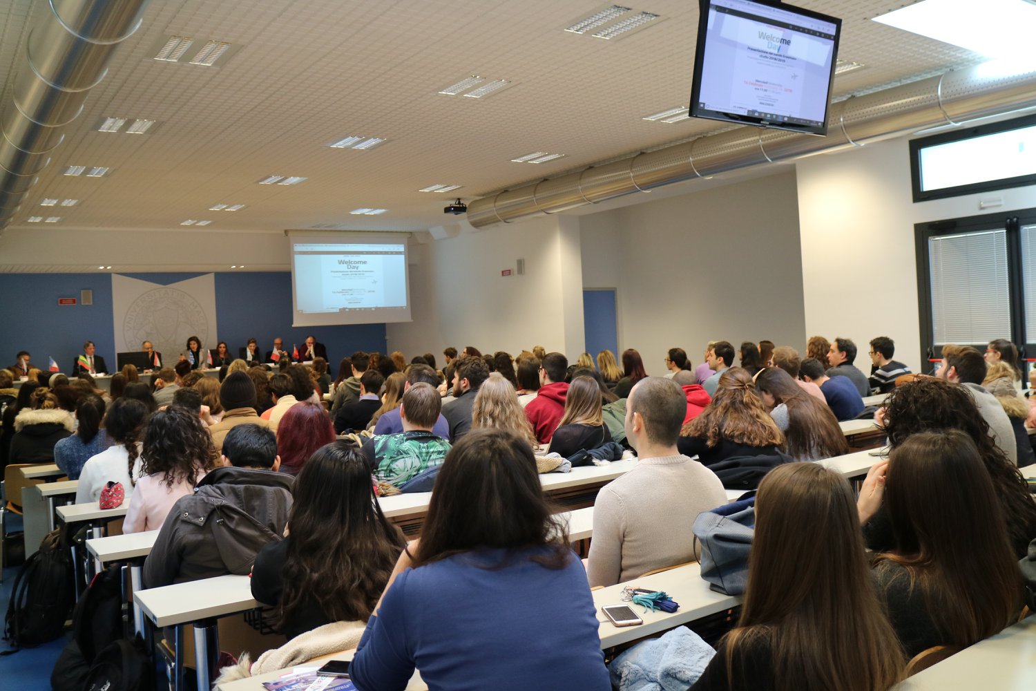 Alle Università marchigiane 54 milioni, 27 a Camerino e Macerata