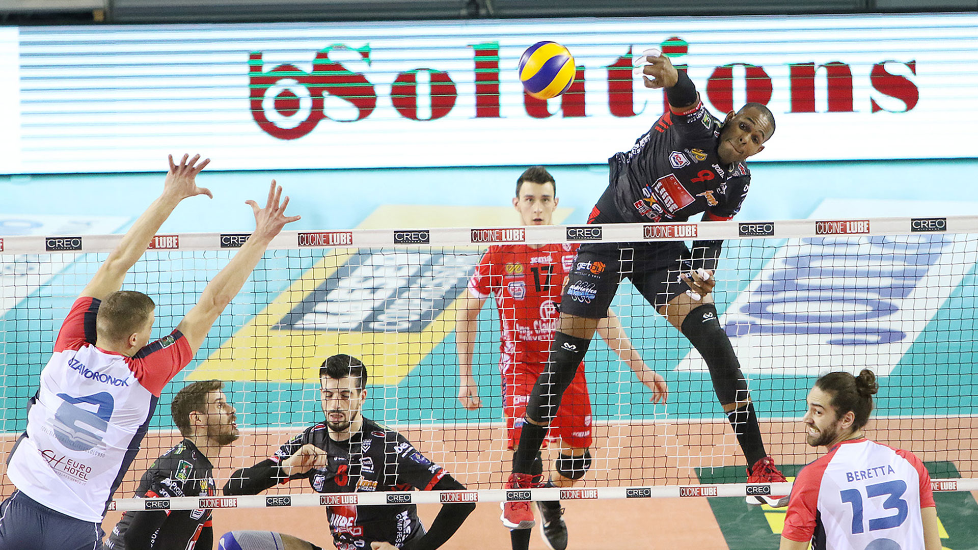 La Lube funziona bene, netto 3-0 al Vero Volley Monza