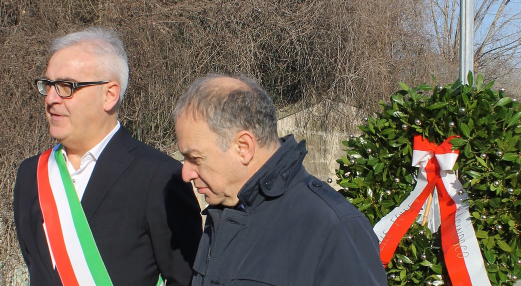 Giorno del Ricordo a Macerata, corona in via Vittime delle Foibe