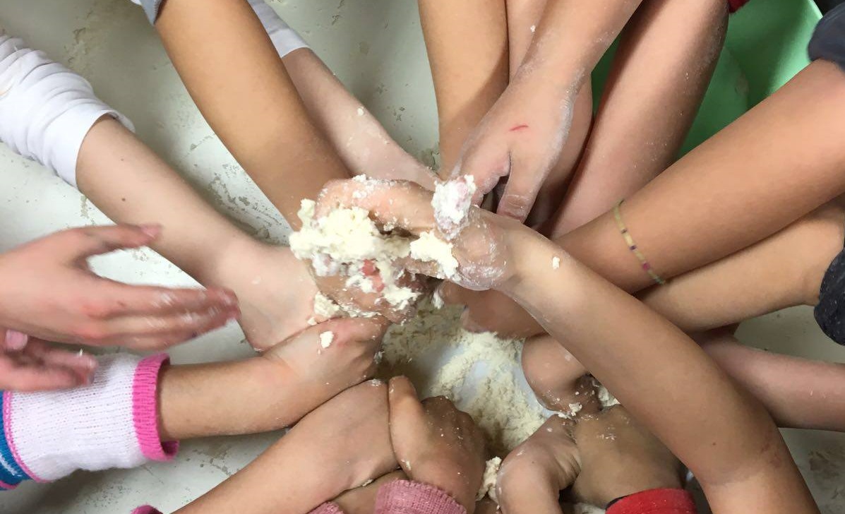 Pippo Masterchef a Corridonia, piccoli cuochi in cucina