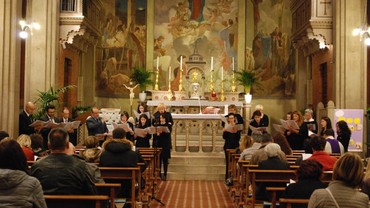 Macerata, catechesi del Vescovo e Cappella Musicale