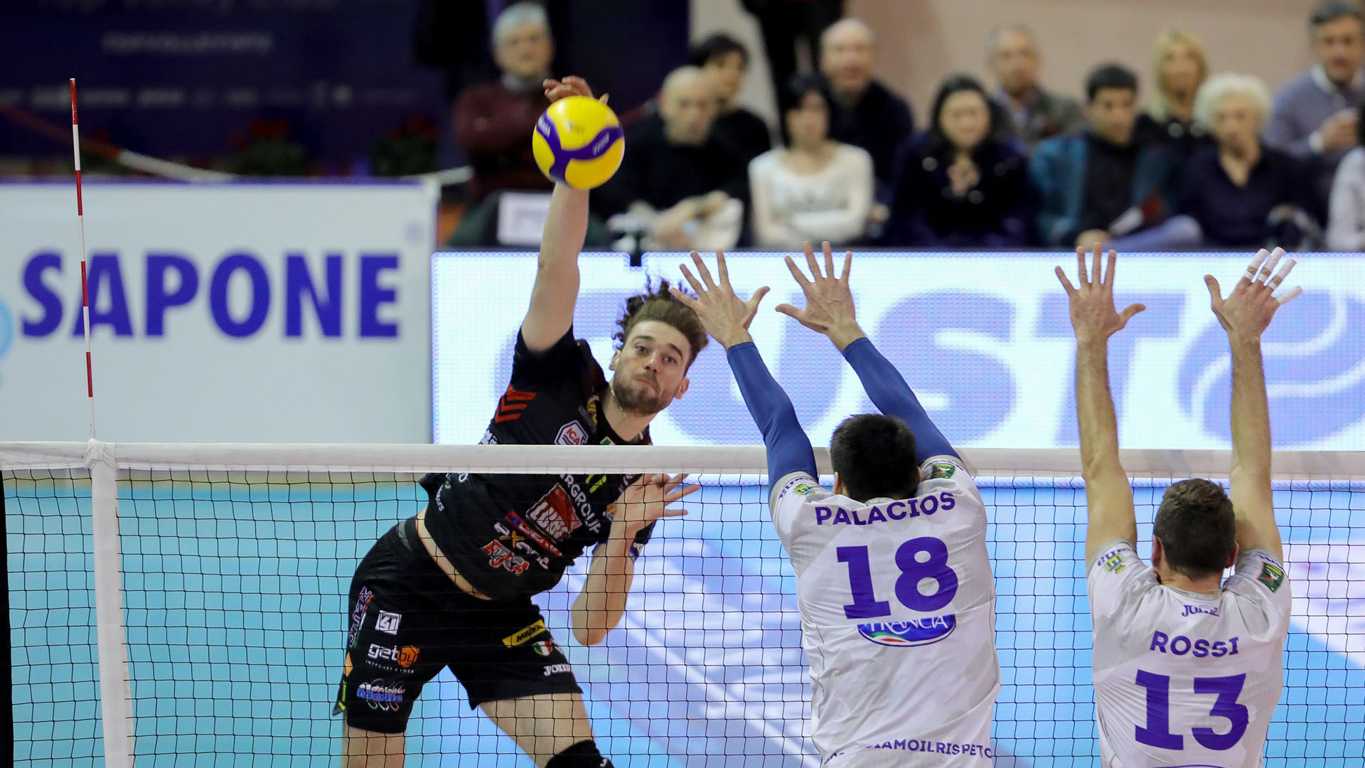 La Lube vince a Cisterna di Latina, 3-1 alla Top Volley