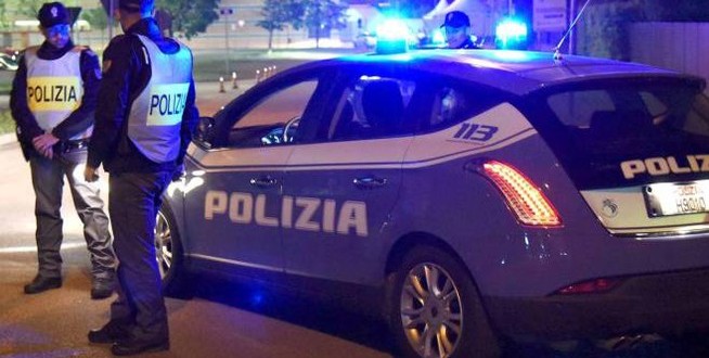 La Polizia ritira 46 patenti nella notte tra sabato e domenica