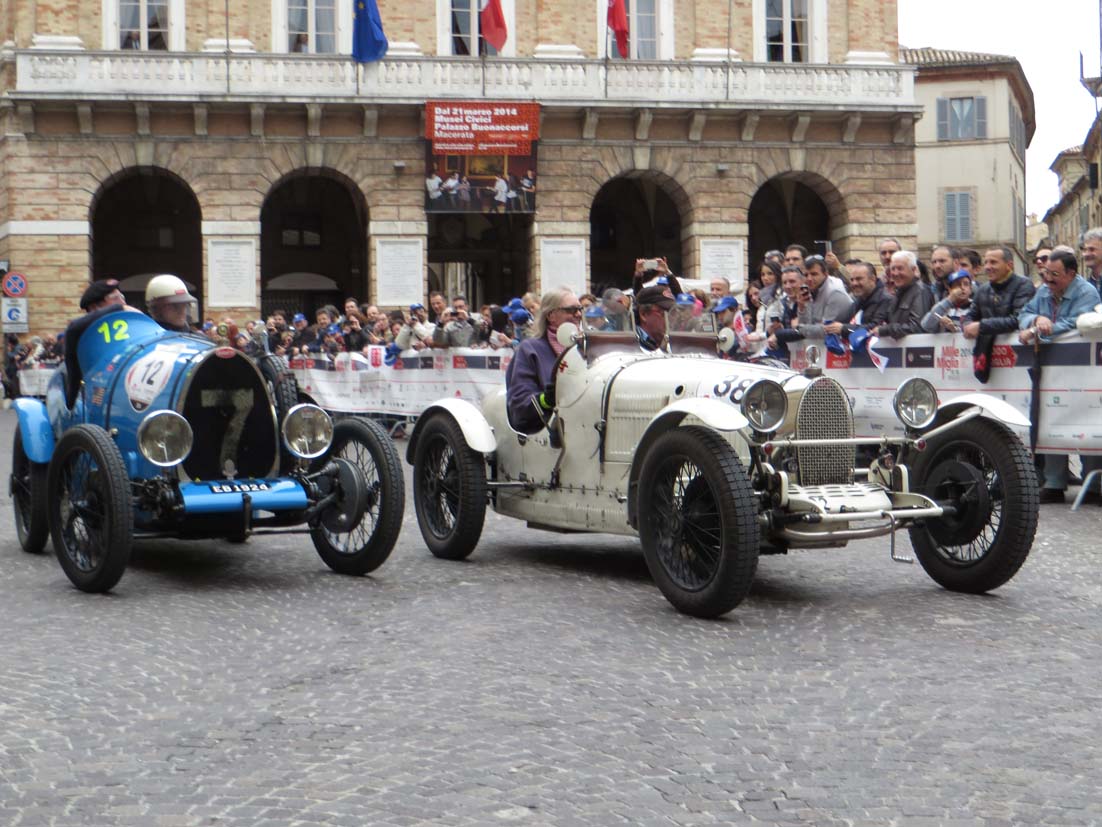 Mille Miglia, evento rinviato a ottobre per l’emergenza sanitaria