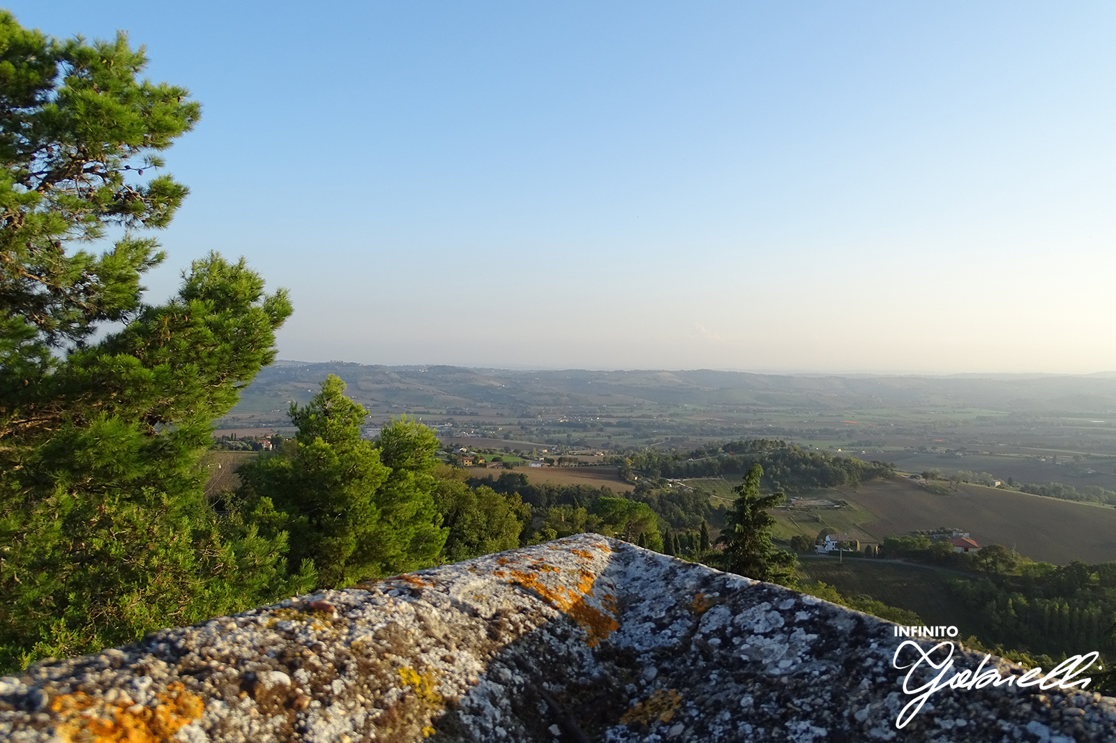 Infinito Gabrielli, visita virtuale al panorama del colle leopardiano