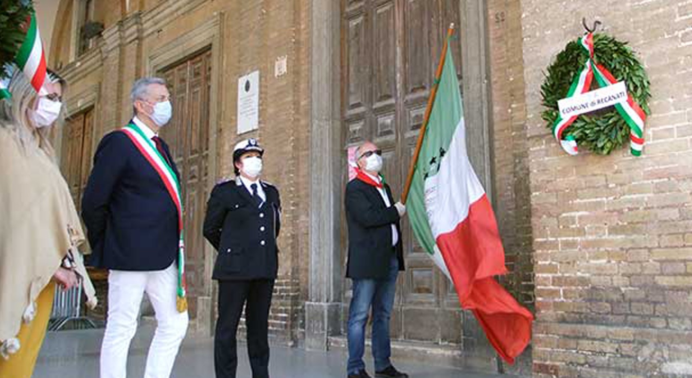 Recanati, il 25 aprile e oggi l’omaggio al personale sanitario