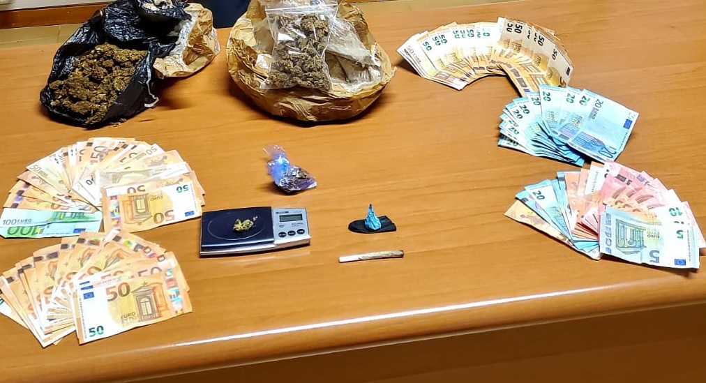 Finanza, doppio blitz antidroga a Civitanova e Potenza Picena