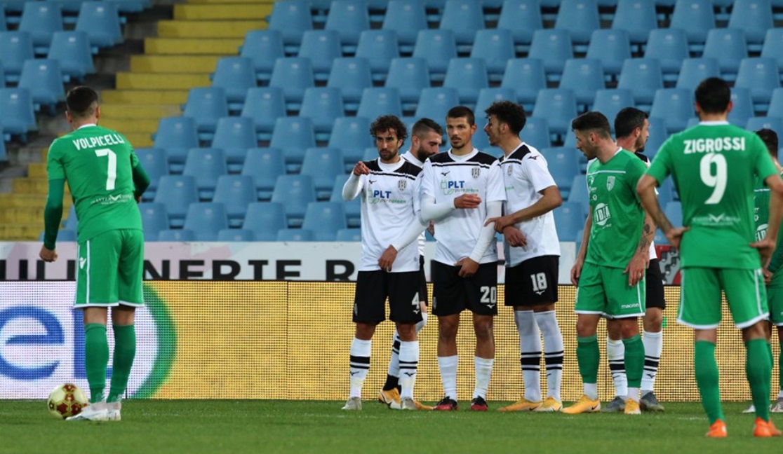 Matelica, 2-2 in rimonta a Cesena che vale il sesto posto
