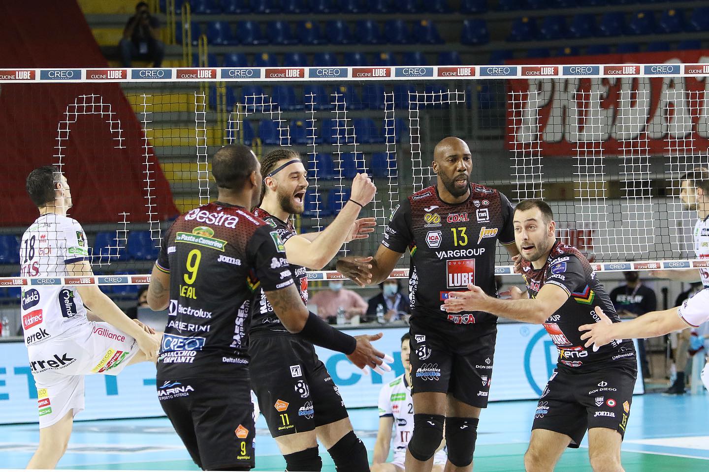 Lube-Itas Trentino 3-1, Yoandy Leal Mvp in Gara 3 di Semifinale