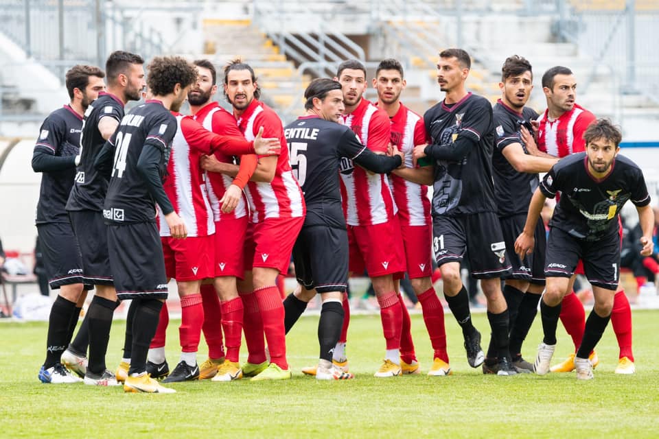 Matelica, è solo 0-0 nel derby con Fano ma il punto vale i play off