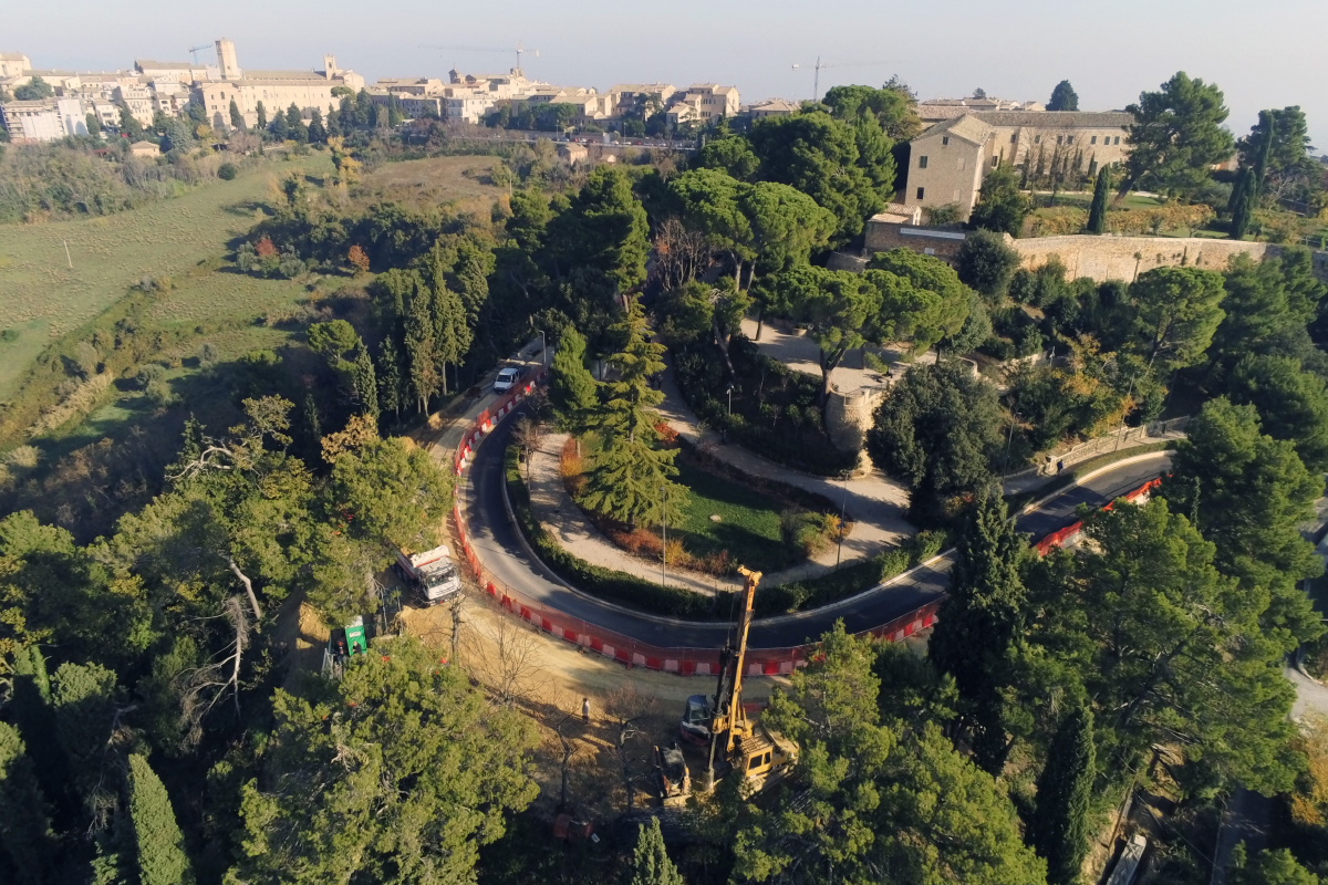 Recanati, via ai lavori per riqualificare Viale Colle dell’Infinito