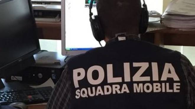 Macerata, arrestato per abusi sessuali sulla figlia minorenne