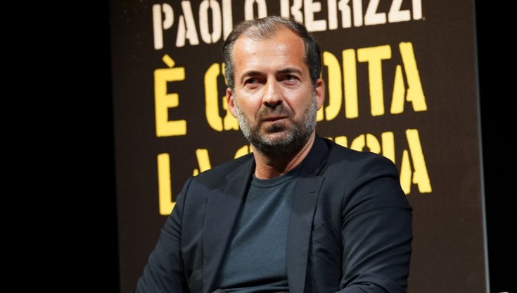 Macerata, Paolo Berizzi presenta “E’ gradita la camicia nera”