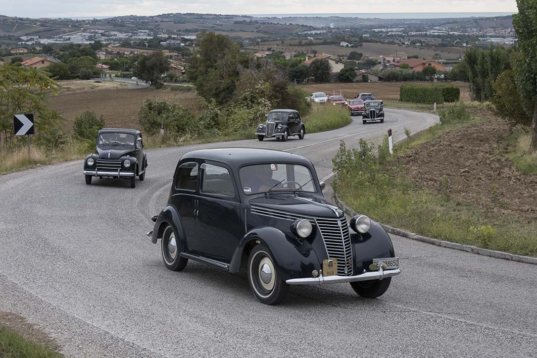 Due Giorni del Conero, fine settimana con le auto d’epoca